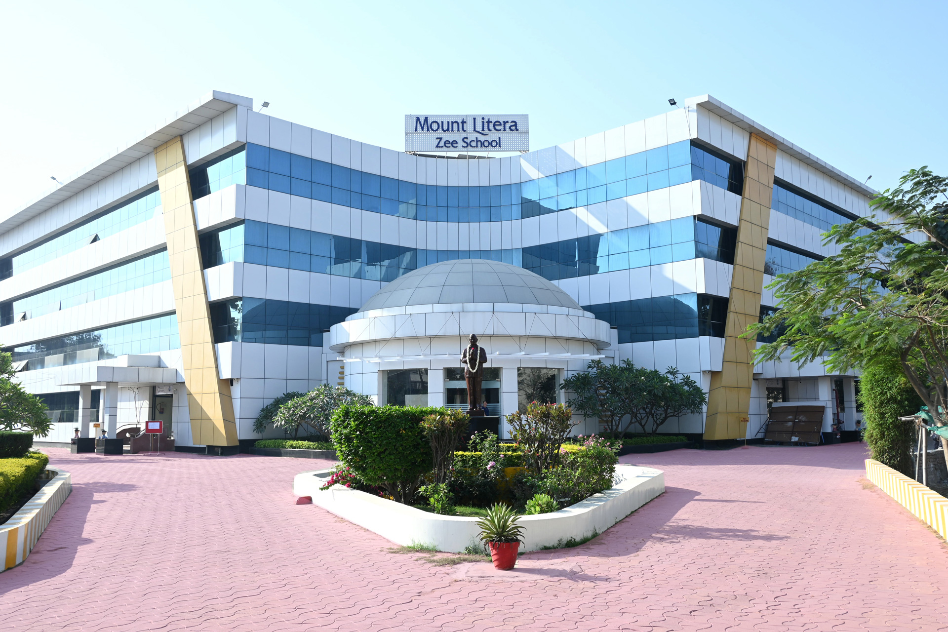 Mount Litera Zee School - Gangakhed